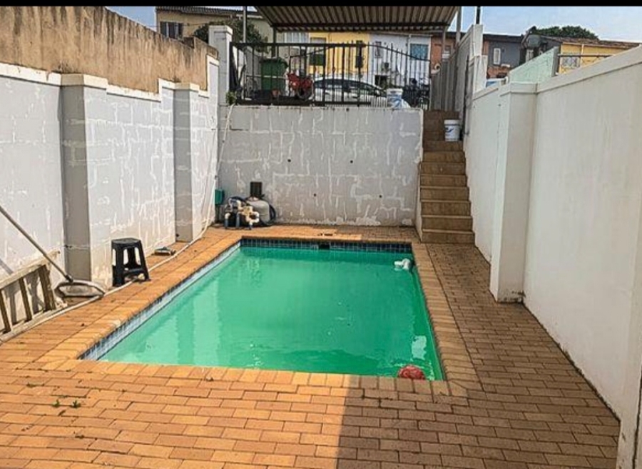 3 Bedroom Property for Sale in Sunford KwaZulu-Natal