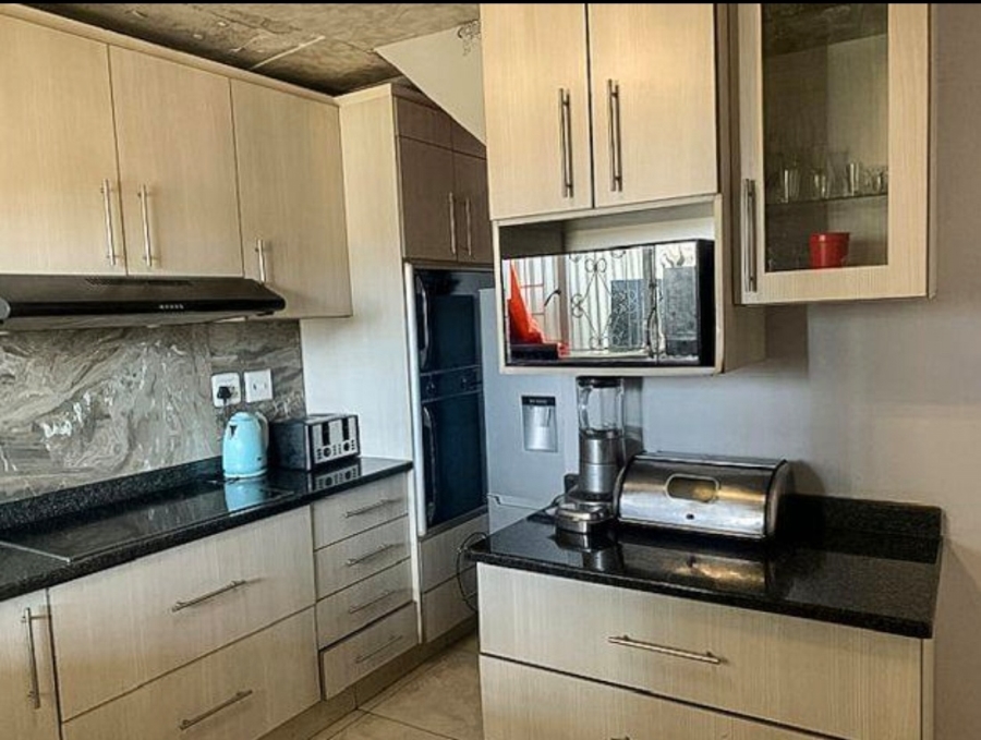 3 Bedroom Property for Sale in Sunford KwaZulu-Natal