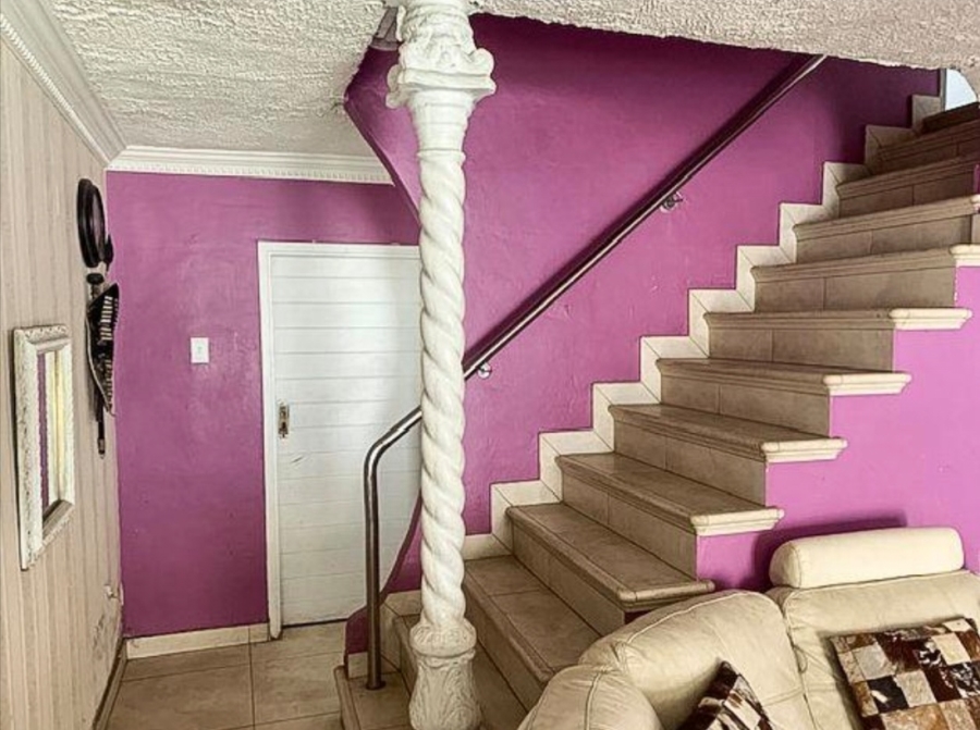 3 Bedroom Property for Sale in Sunford KwaZulu-Natal