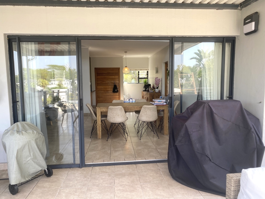 To Let 4 Bedroom Property for Rent in Palm Lakes Estate KwaZulu-Natal