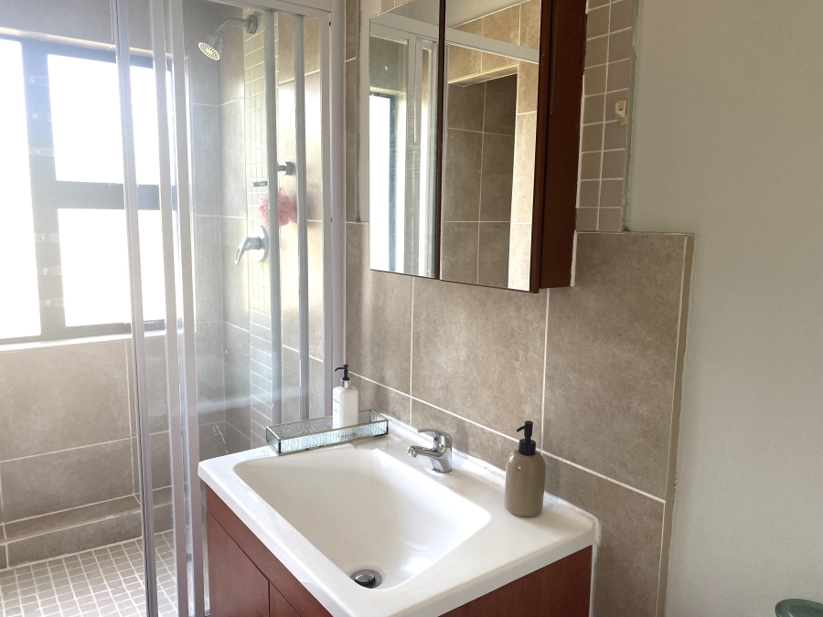 To Let 4 Bedroom Property for Rent in Palm Lakes Estate KwaZulu-Natal