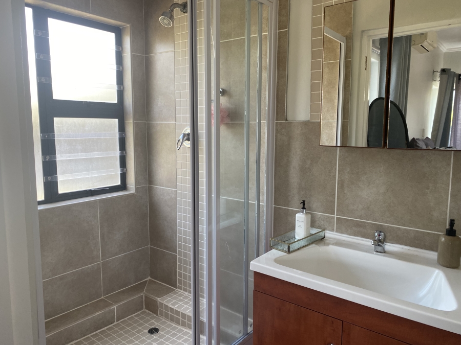 To Let 4 Bedroom Property for Rent in Palm Lakes Estate KwaZulu-Natal
