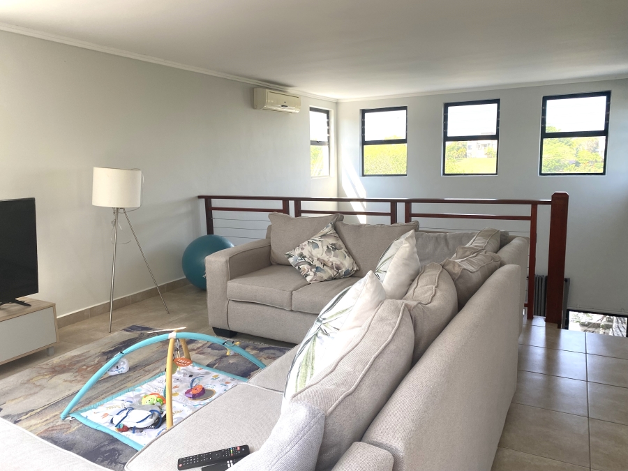 To Let 4 Bedroom Property for Rent in Palm Lakes Estate KwaZulu-Natal