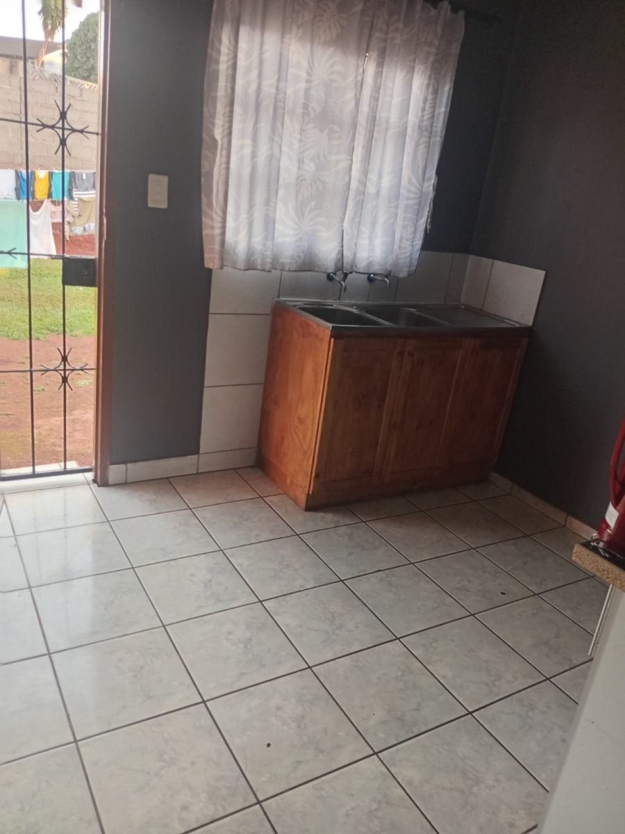 To Let 3 Bedroom Property for Rent in Umhlathuze KwaZulu-Natal