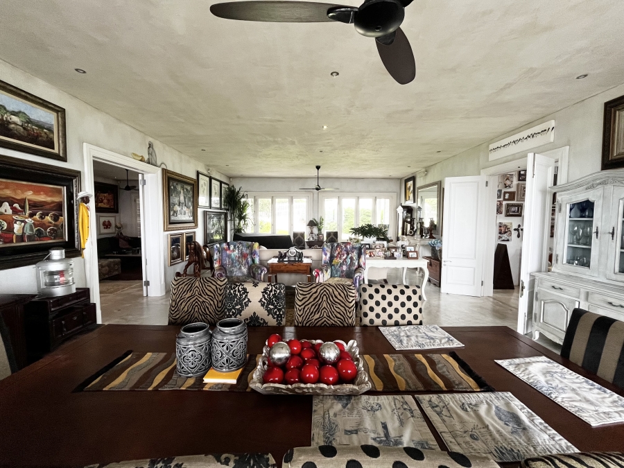 To Let 7 Bedroom Property for Rent in Tinley Manor KwaZulu-Natal