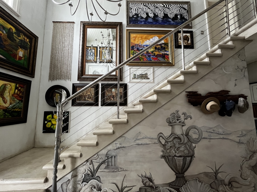 To Let 7 Bedroom Property for Rent in Tinley Manor KwaZulu-Natal