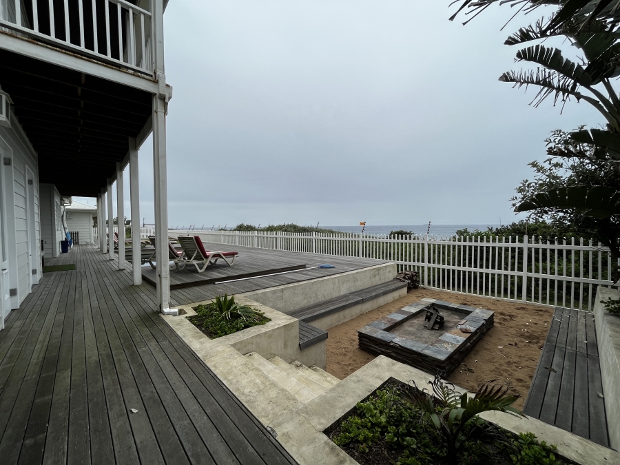 To Let 7 Bedroom Property for Rent in Tinley Manor KwaZulu-Natal