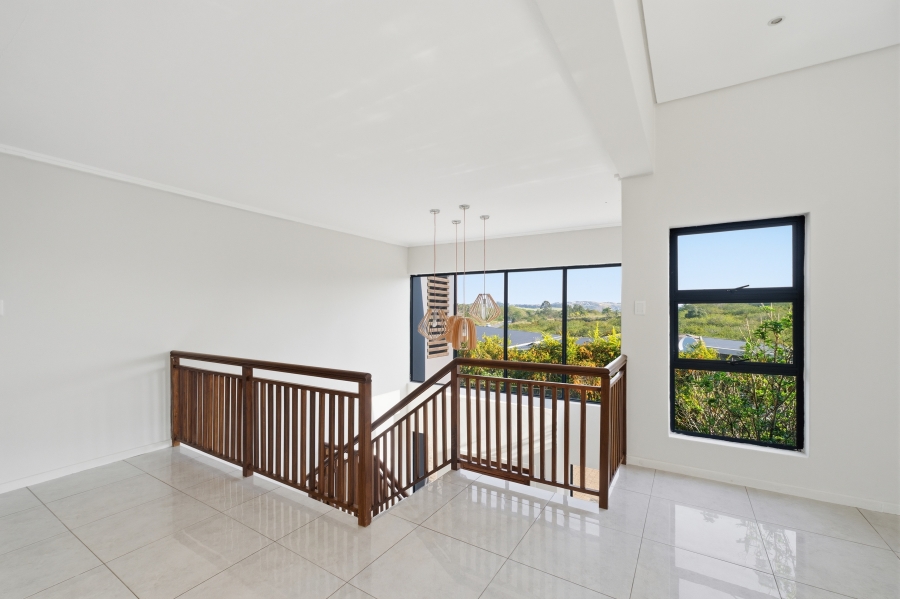 4 Bedroom Property for Sale in Palm Lakes Estate KwaZulu-Natal