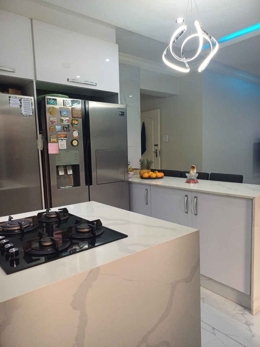 3 Bedroom Property for Sale in North Beach KwaZulu-Natal