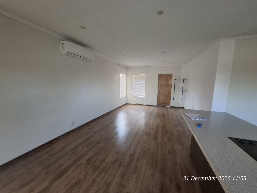 To Let 3 Bedroom Property for Rent in Huttenheights KwaZulu-Natal