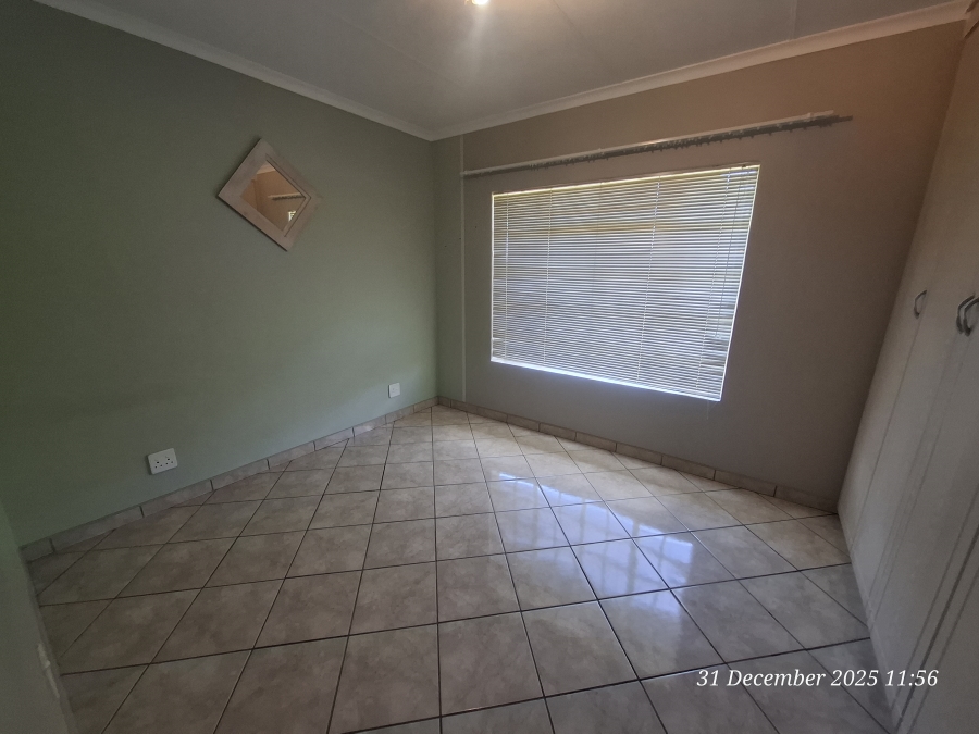 To Let 3 Bedroom Property for Rent in Huttenheights KwaZulu-Natal