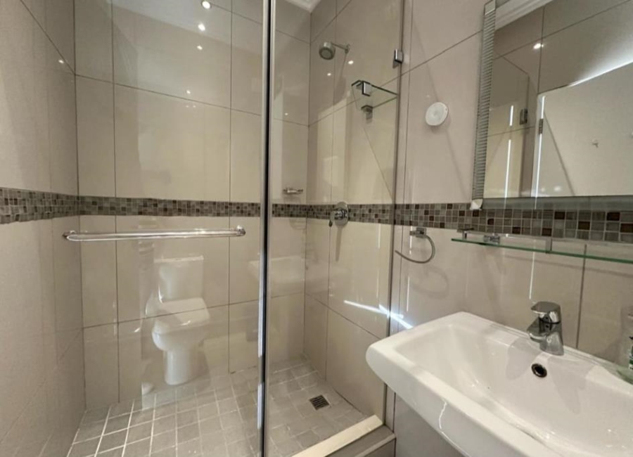 To Let 2 Bedroom Property for Rent in Umhlanga Ridge KwaZulu-Natal