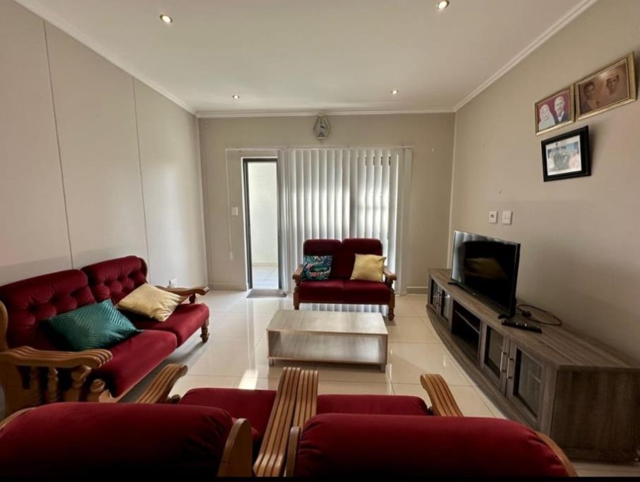 To Let 2 Bedroom Property for Rent in Umhlanga Ridge KwaZulu-Natal