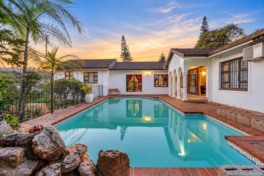 To Let 4 Bedroom Property for Rent in La Mercy KwaZulu-Natal