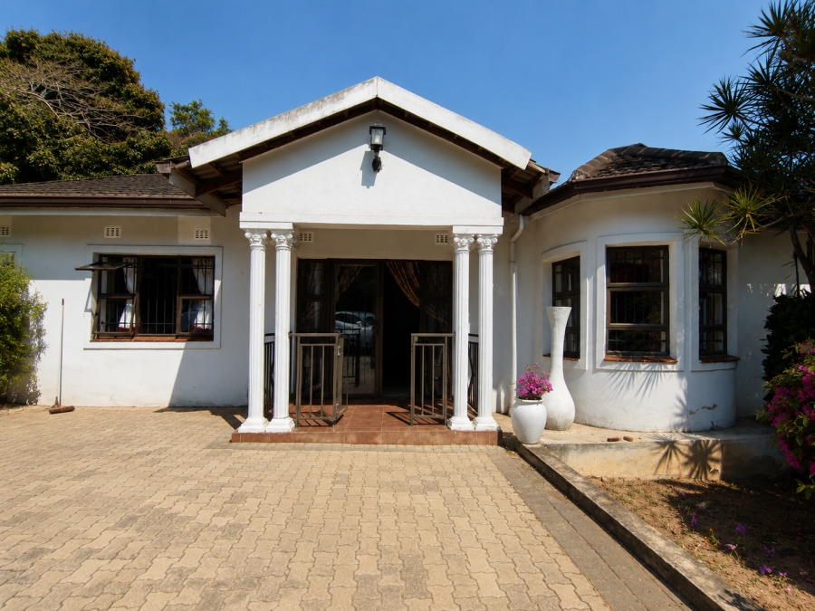 To Let 4 Bedroom Property for Rent in La Mercy KwaZulu-Natal