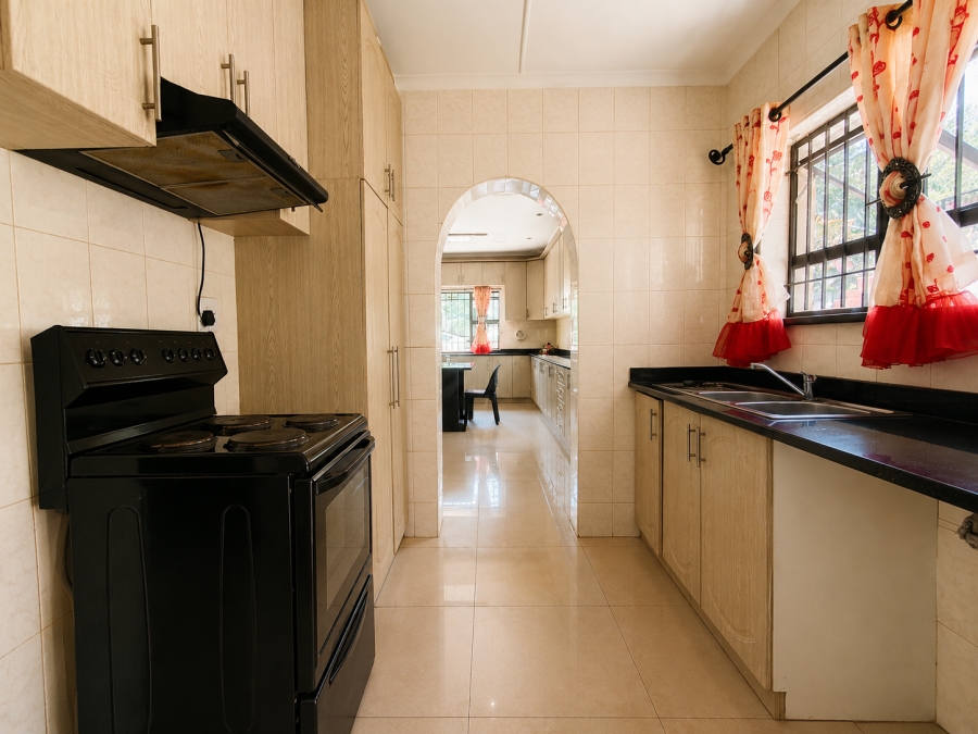 To Let 4 Bedroom Property for Rent in La Mercy KwaZulu-Natal