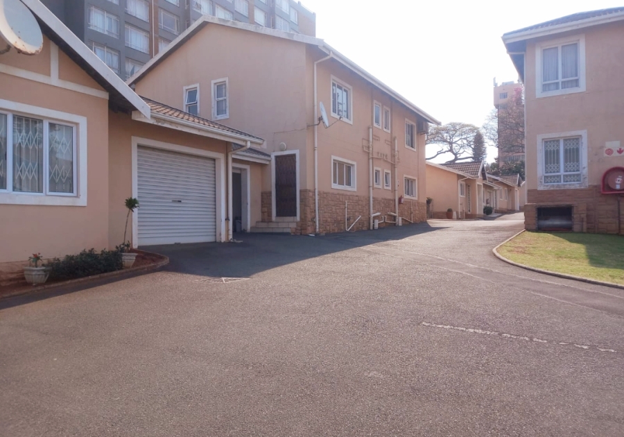 3 Bedroom Property for Sale in Montclair KwaZulu-Natal