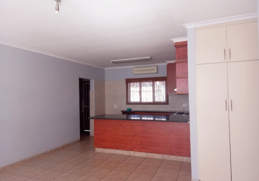 3 Bedroom Property for Sale in Montclair KwaZulu-Natal