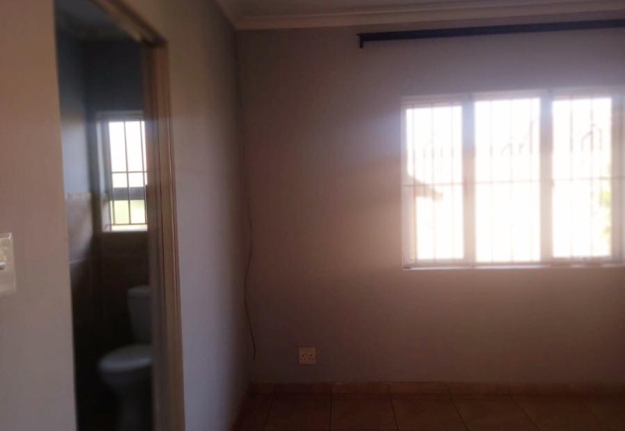 3 Bedroom Property for Sale in Montclair KwaZulu-Natal