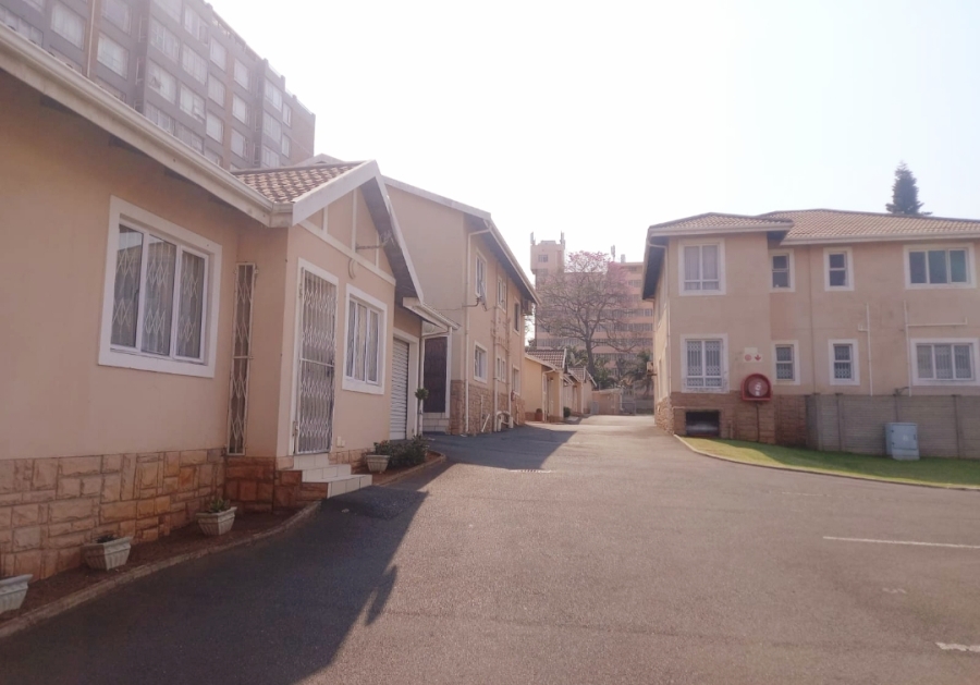 3 Bedroom Property for Sale in Montclair KwaZulu-Natal