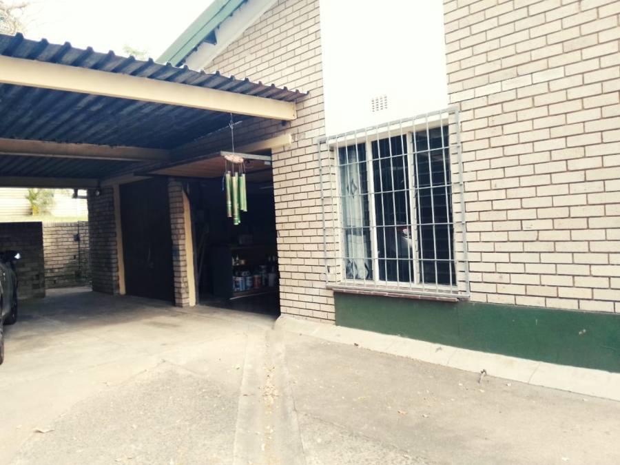 4 Bedroom Property for Sale in Mandeni KwaZulu-Natal