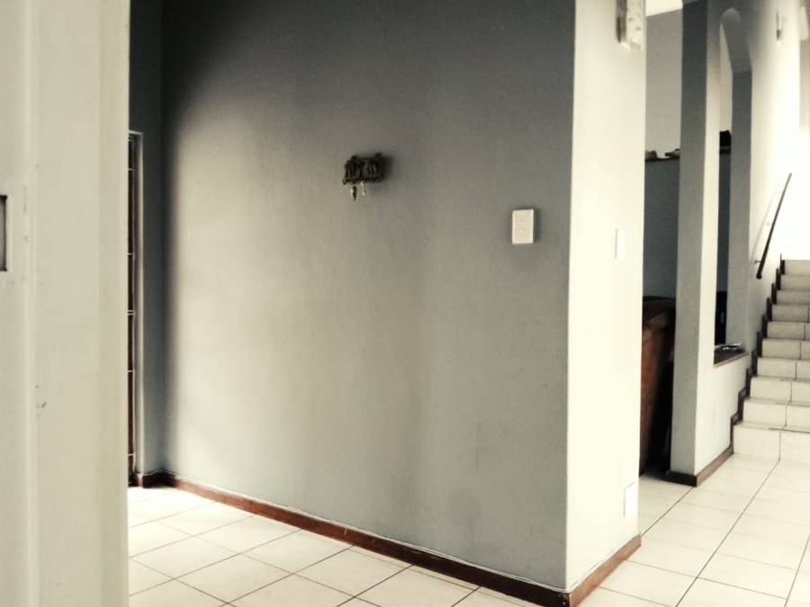 4 Bedroom Property for Sale in Mandeni KwaZulu-Natal