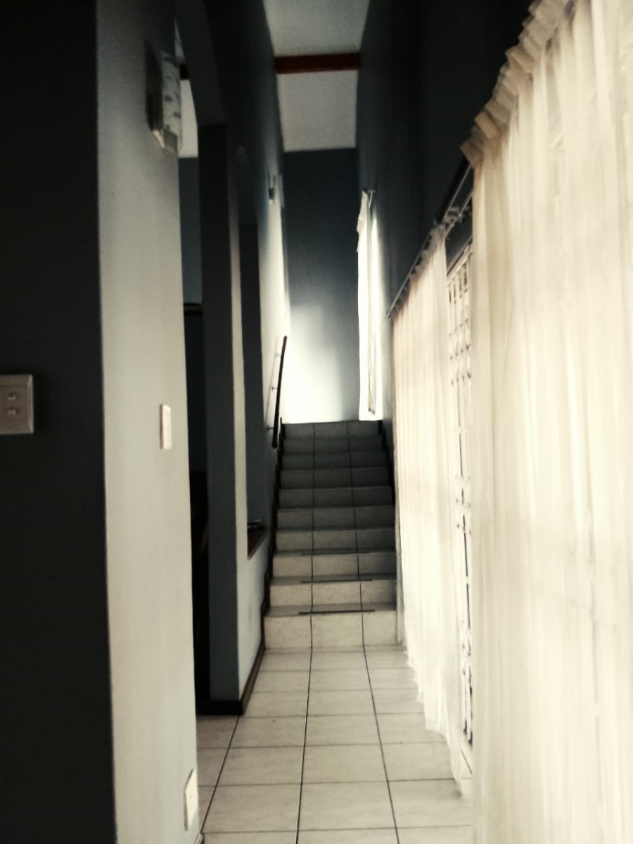 4 Bedroom Property for Sale in Mandeni KwaZulu-Natal