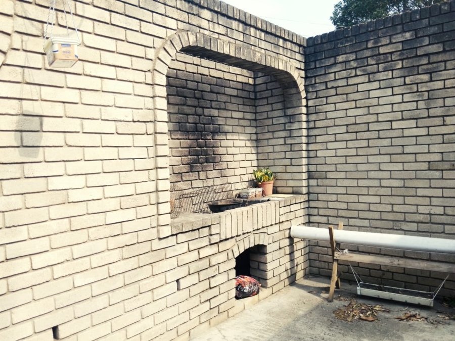4 Bedroom Property for Sale in Mandeni KwaZulu-Natal