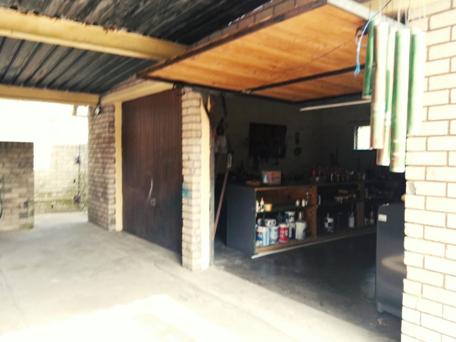 4 Bedroom Property for Sale in Mandeni KwaZulu-Natal