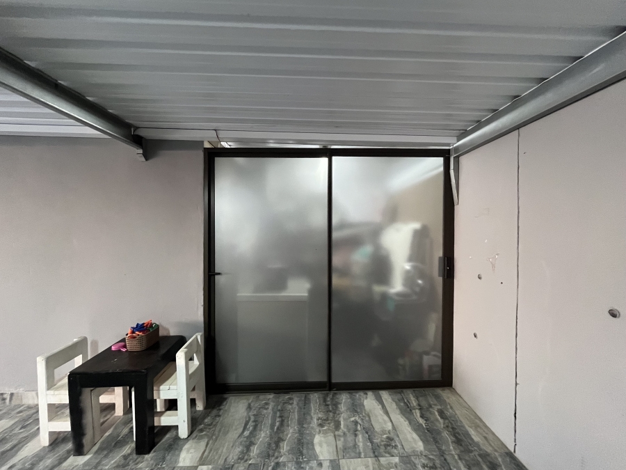 3 Bedroom Property for Sale in Southgate KwaZulu-Natal