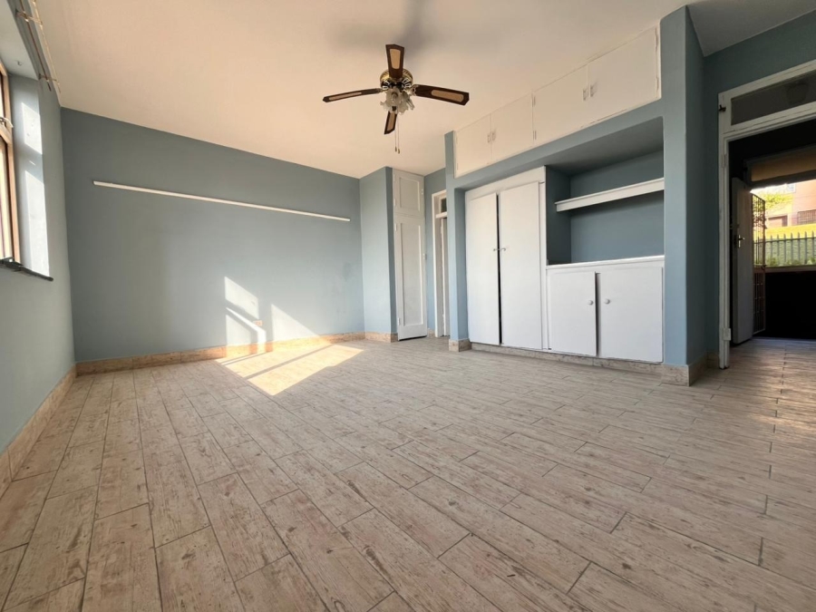 1 Bedroom Property for Sale in Ocean View KwaZulu-Natal