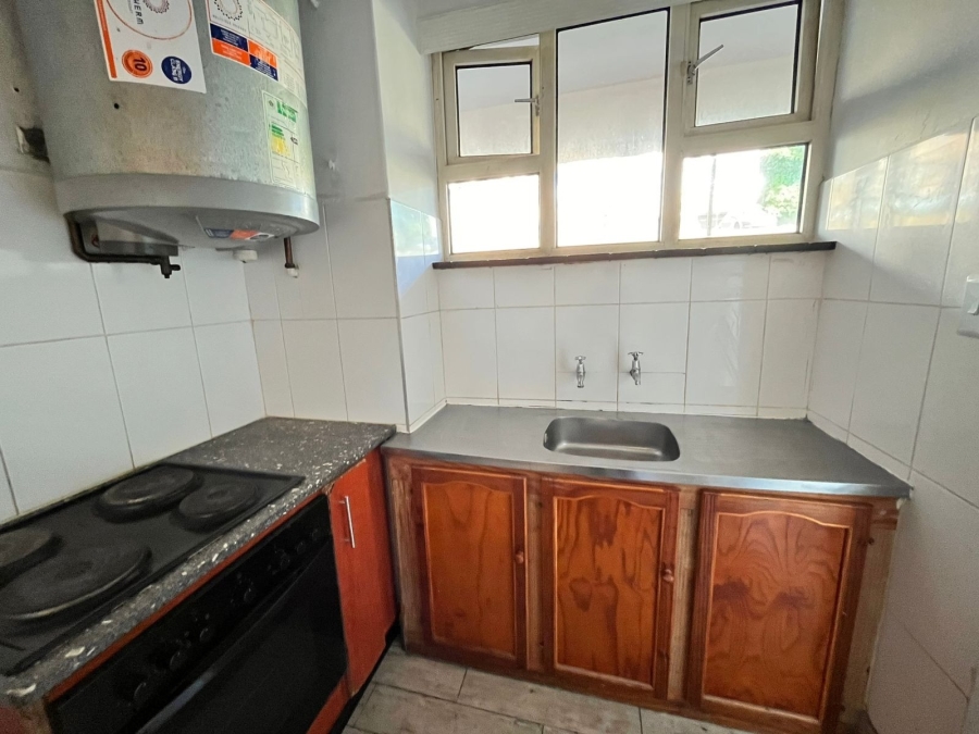 1 Bedroom Property for Sale in Ocean View KwaZulu-Natal