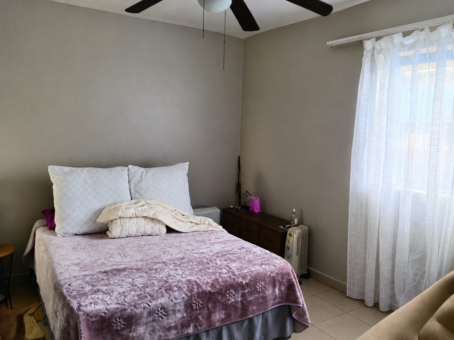 2 Bedroom Property for Sale in Meer En See KwaZulu-Natal
