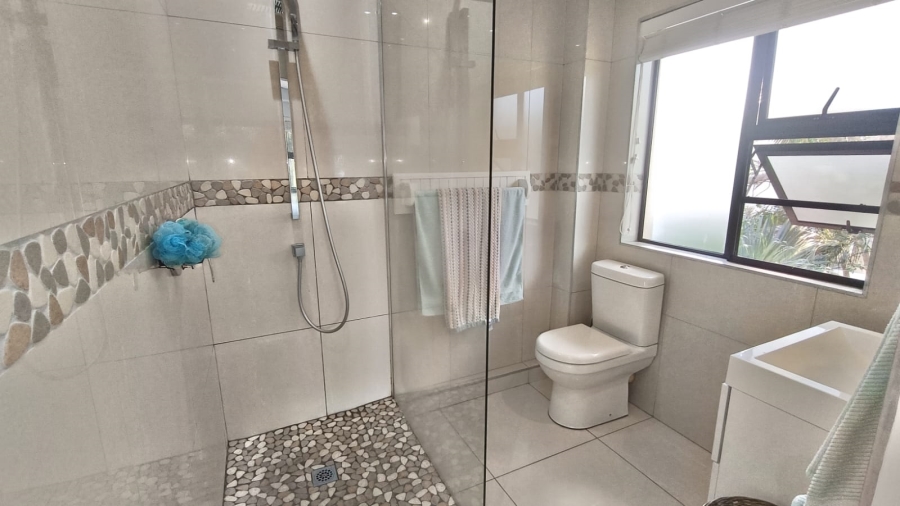 3 Bedroom Property for Sale in Willard Beach KwaZulu-Natal