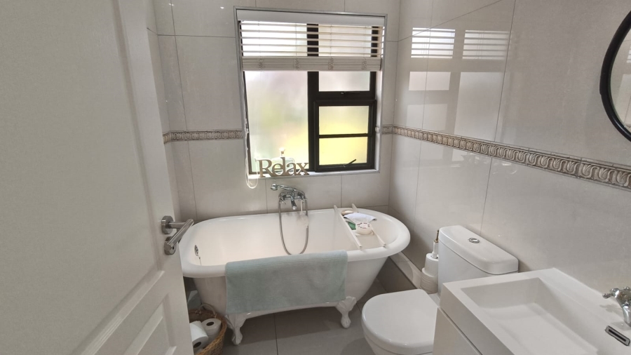 3 Bedroom Property for Sale in Willard Beach KwaZulu-Natal