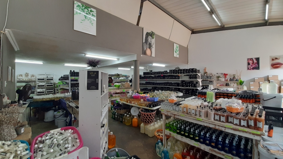 To Let Commercial Property for Rent in Ballito Commercial District KwaZulu-Natal