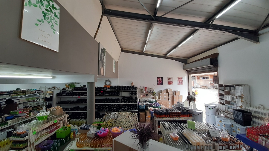 To Let Commercial Property for Rent in Ballito Commercial District KwaZulu-Natal