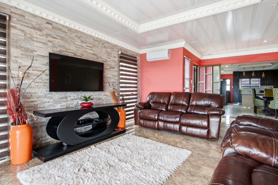3 Bedroom Property for Sale in Lovu KwaZulu-Natal