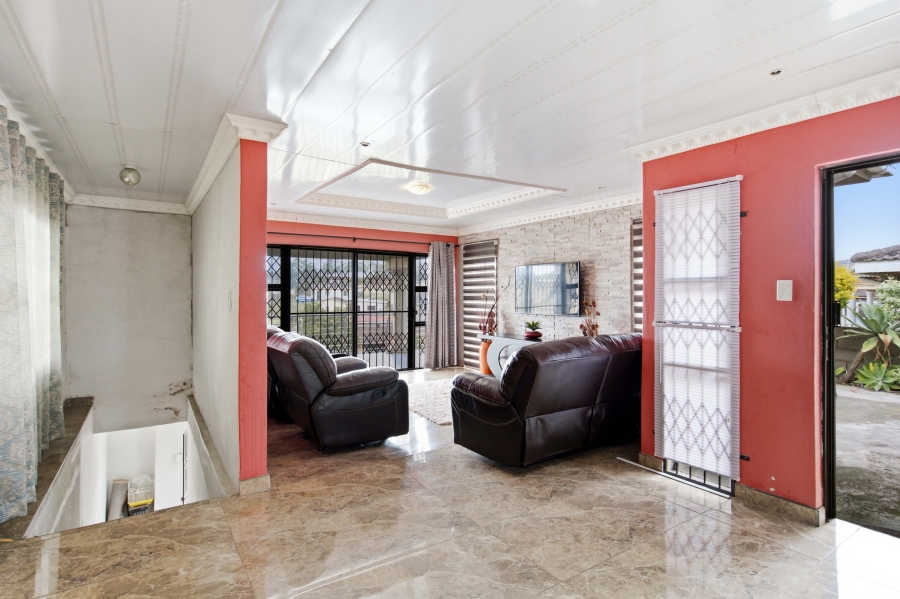 3 Bedroom Property for Sale in Lovu KwaZulu-Natal