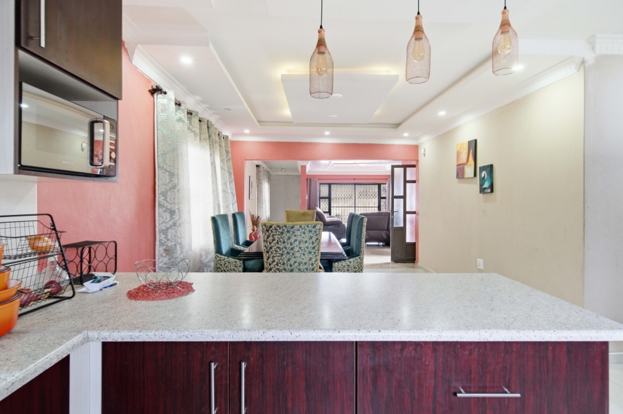 3 Bedroom Property for Sale in Lovu KwaZulu-Natal