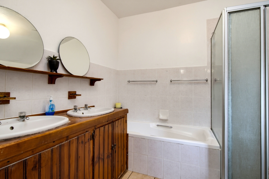 3 Bedroom Property for Sale in New Salt Rock City KwaZulu-Natal