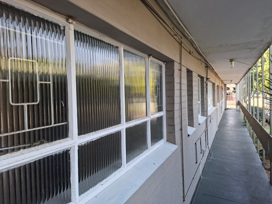 2 Bedroom Property for Sale in Huttenheights KwaZulu-Natal