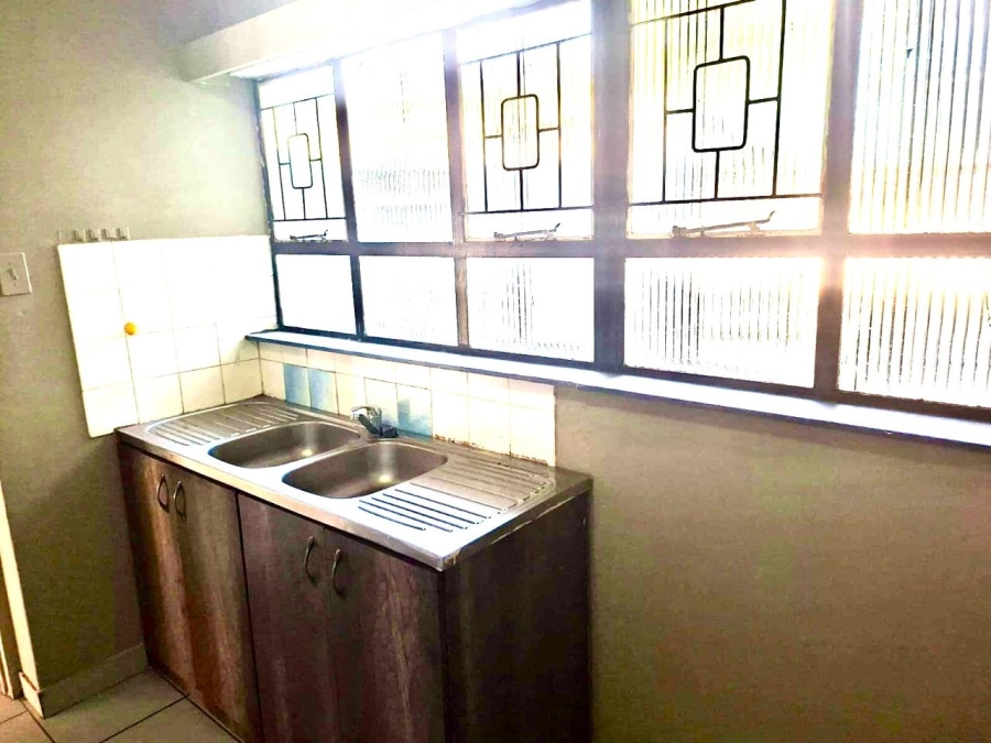 2 Bedroom Property for Sale in Huttenheights KwaZulu-Natal