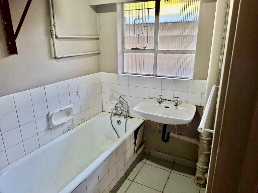 2 Bedroom Property for Sale in Huttenheights KwaZulu-Natal