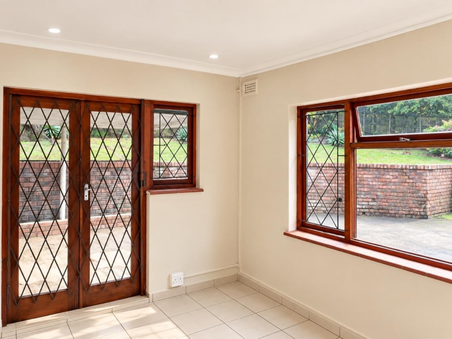 To Let 2 Bedroom Property for Rent in West Riding KwaZulu-Natal