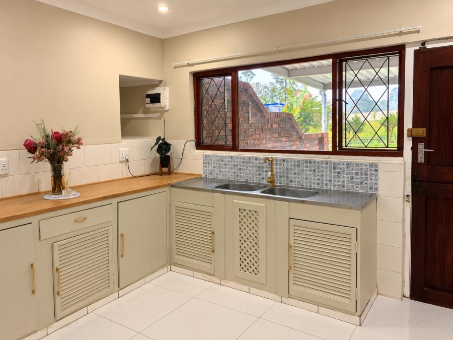 To Let 2 Bedroom Property for Rent in West Riding KwaZulu-Natal