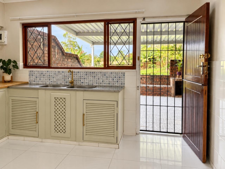 To Let 2 Bedroom Property for Rent in West Riding KwaZulu-Natal
