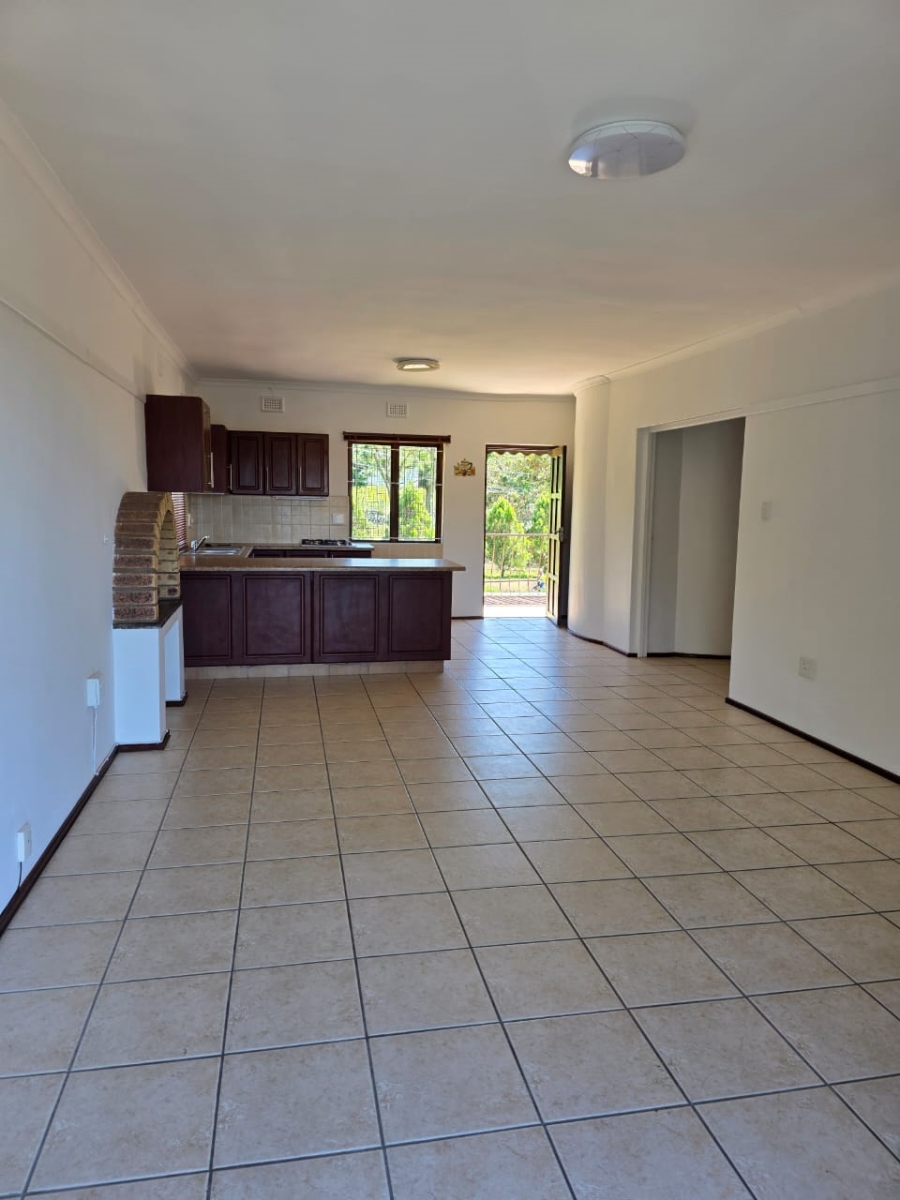To Let 1 Bedroom Property for Rent in Crestholme KwaZulu-Natal