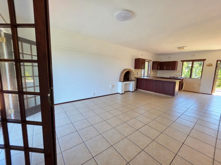 To Let 1 Bedroom Property for Rent in Crestholme KwaZulu-Natal