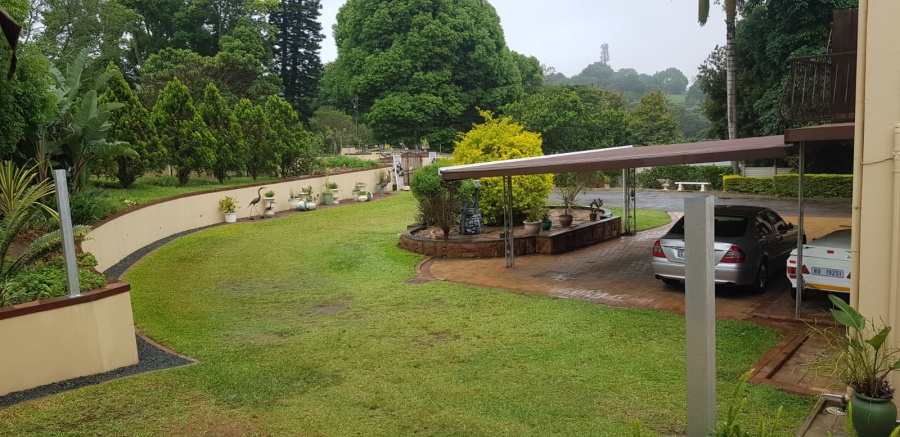To Let 1 Bedroom Property for Rent in Crestholme KwaZulu-Natal
